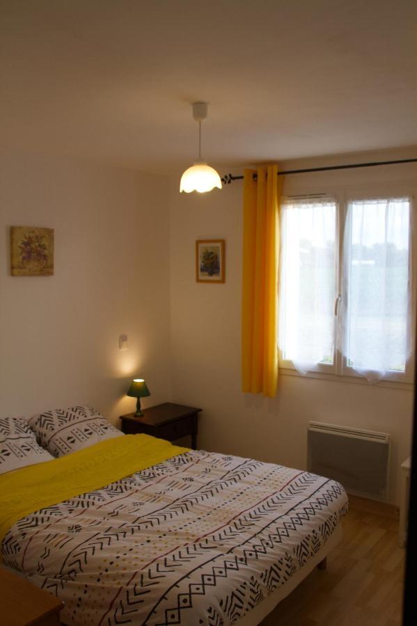 Les Lauriers De Lomagne Villa Lavit Exterior photo